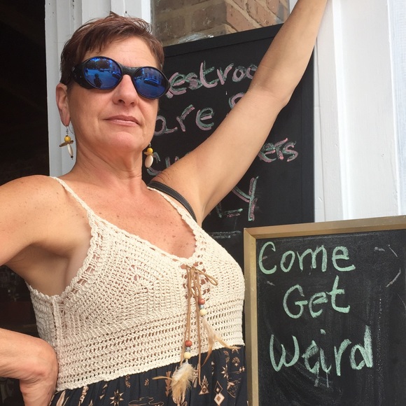 Meet your Posher, Nancie - Picture 1 of 11